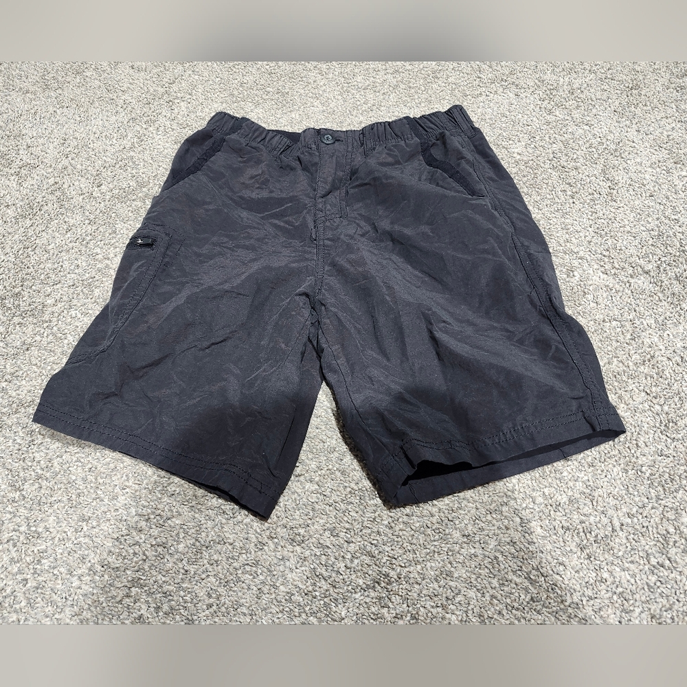 Division Men's Black Cargo Shorts Size 28